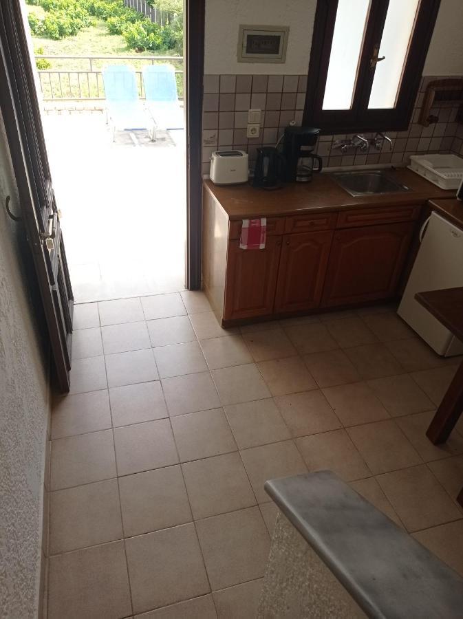 Hotel Apartment Agios Konstantinos Zewnętrze zdjęcie